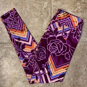 Lularoe beauty and the beast leggings
